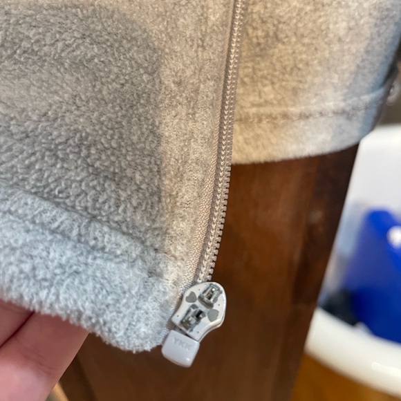 Columbia Light Gray Fleece Jacket - Picture 2 of 2